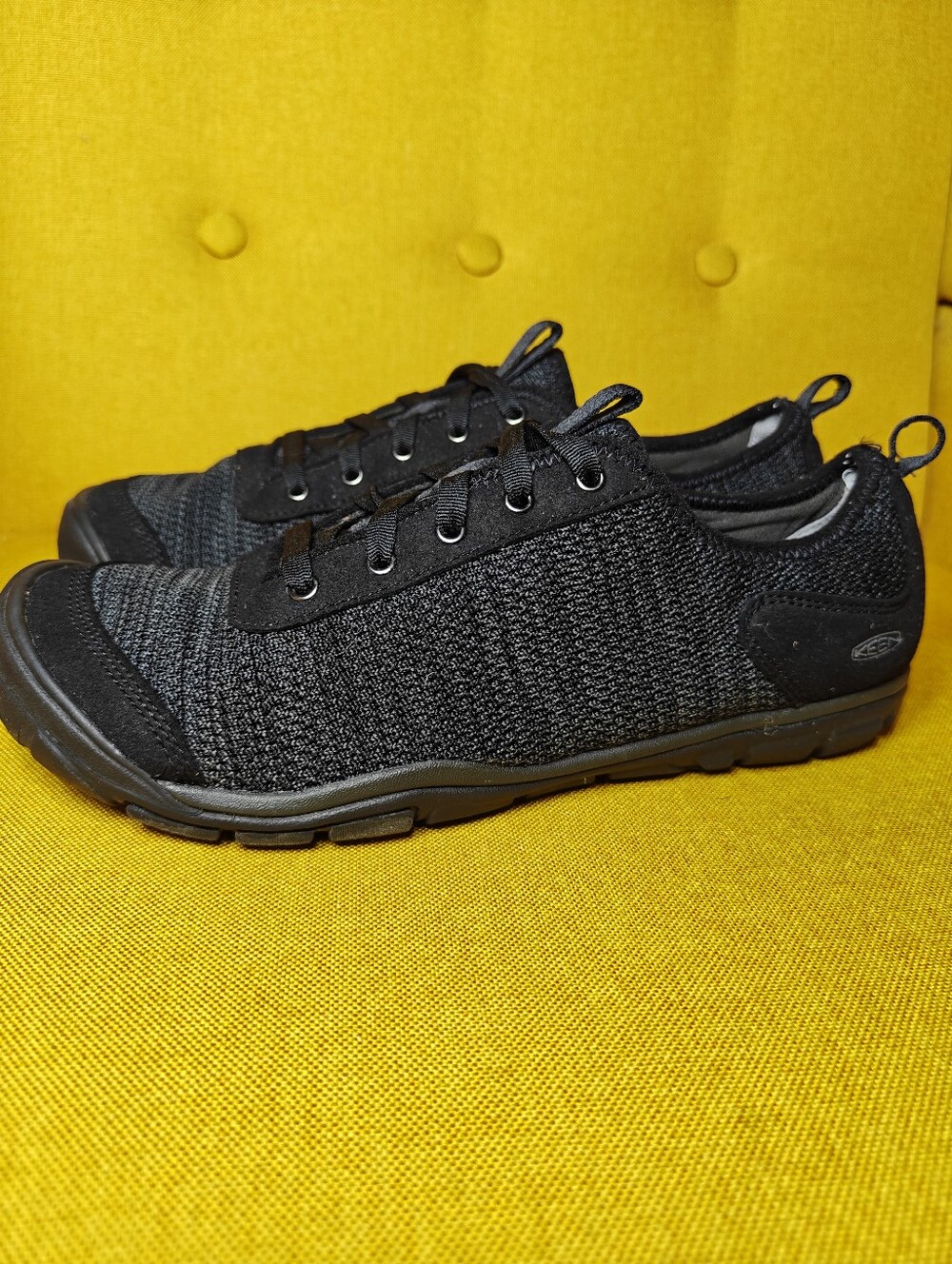 KEEN Hush Knit CNX Charcoal Knit Athletic Outdoor Sneaker Women's Shoes Size 9.5
